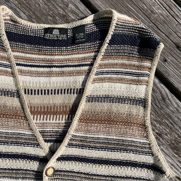 Men’s Vintage Nineties Tan Navy Striped Sleeveless Sweater Vest Unisex Size L - Picture 2 of 7